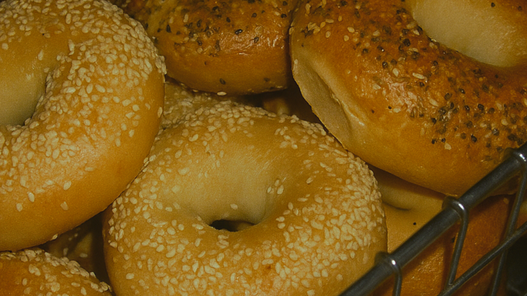 The Fall Bagels: A Cozy Test Kitchen Experiment for the Heavy Season